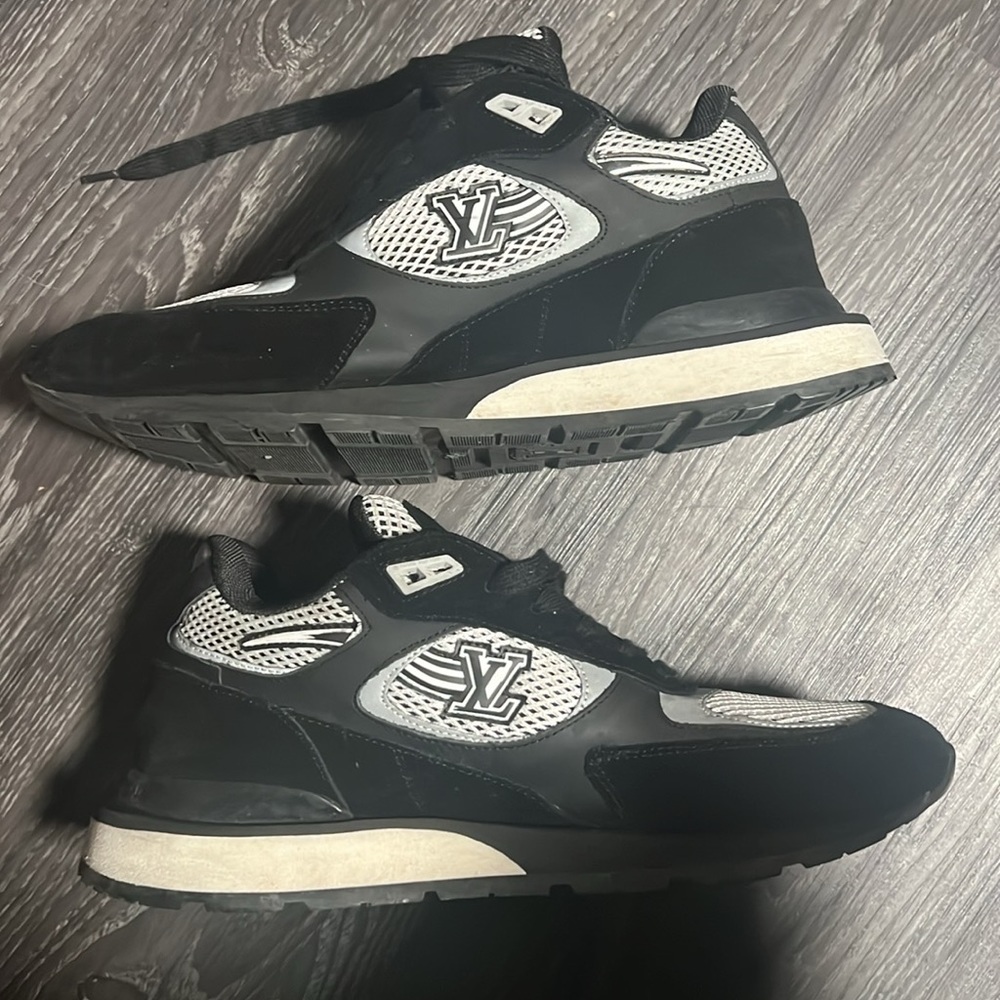 Louis Vuitton trainer